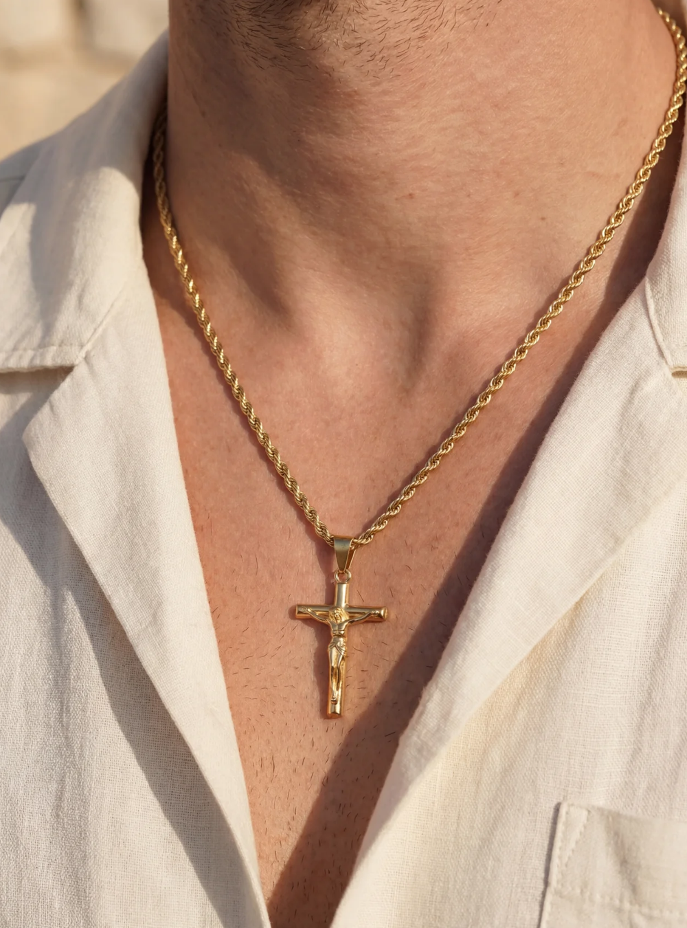 Crucifix Pendant Necklace I Gold 4