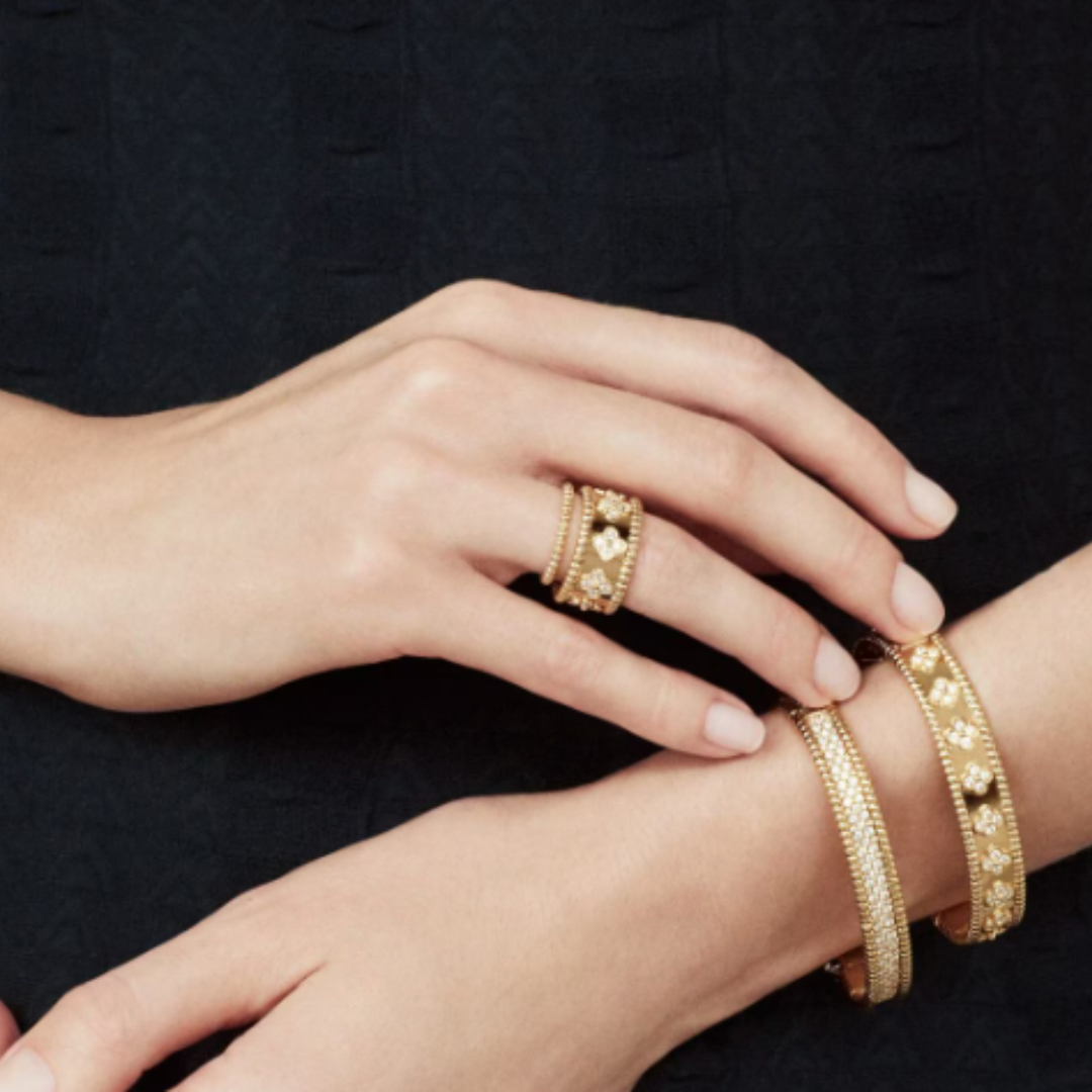 Abby Clover Ring 2