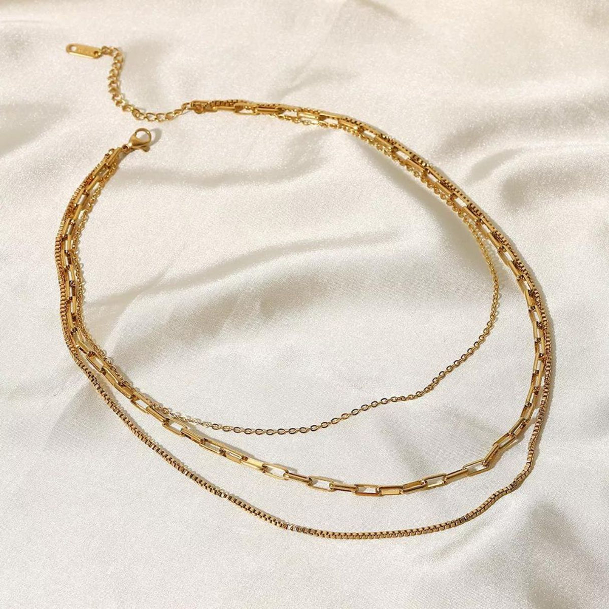 "Saona" Layered Necklace 8