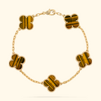 The Clover Bracelet 16