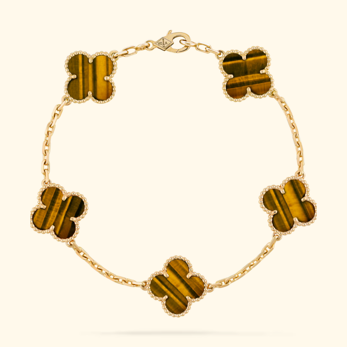 The Clover Bracelet 16