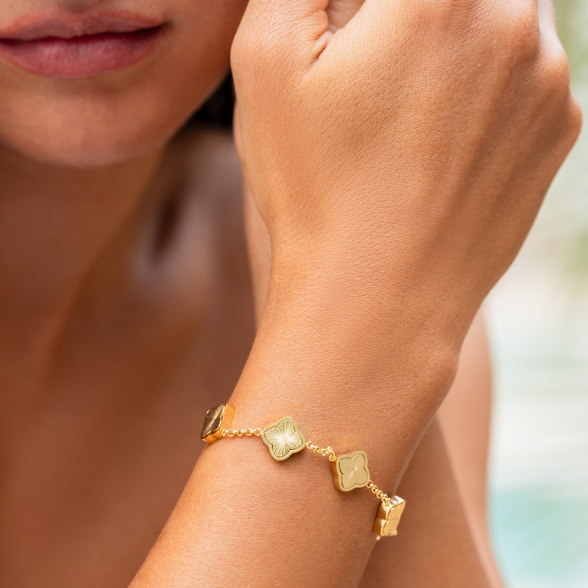 Golden Clover Bracelet 9