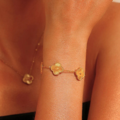 Gold Clover Set 2