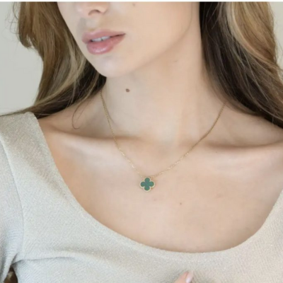 Green Clover Set 10