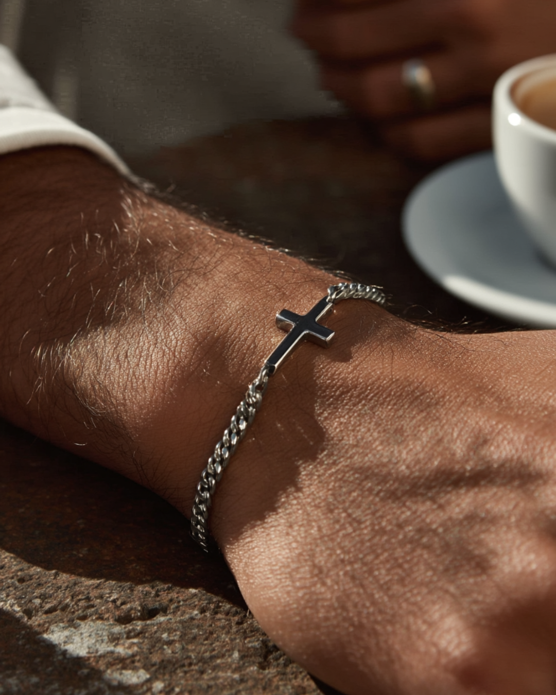 Eterna Cross Bracelet | Platinum 6