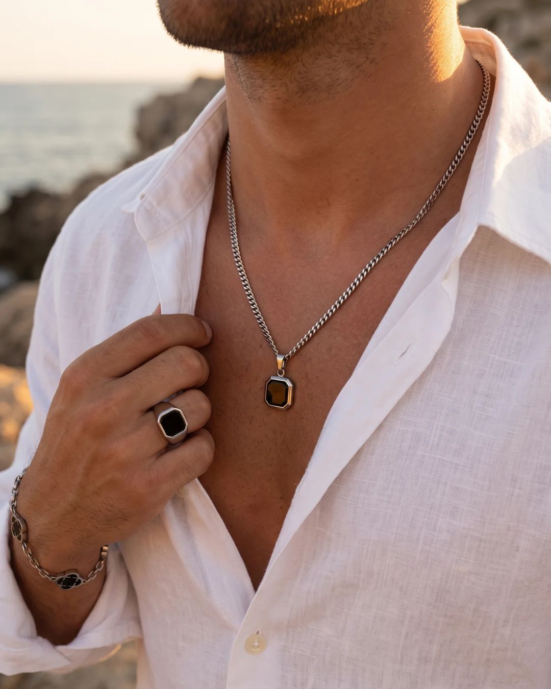 Black Onyx Pendant Necklace | Silver 2