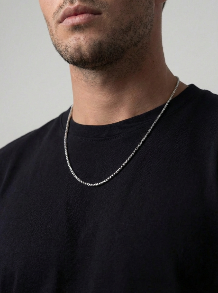 Box Necklace | Platinum 3