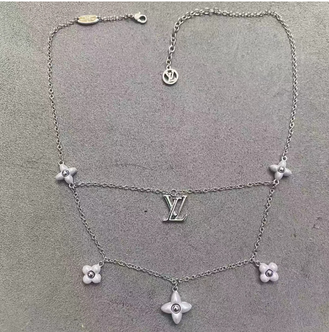 Lucie Varenne Necklace 3