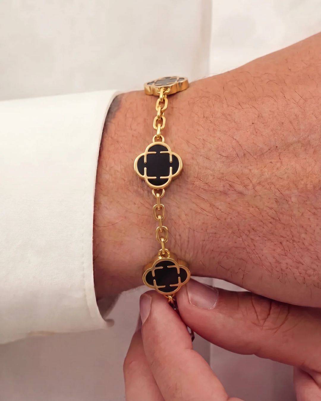 Charm Bracelet Onyx Black I Gold 5