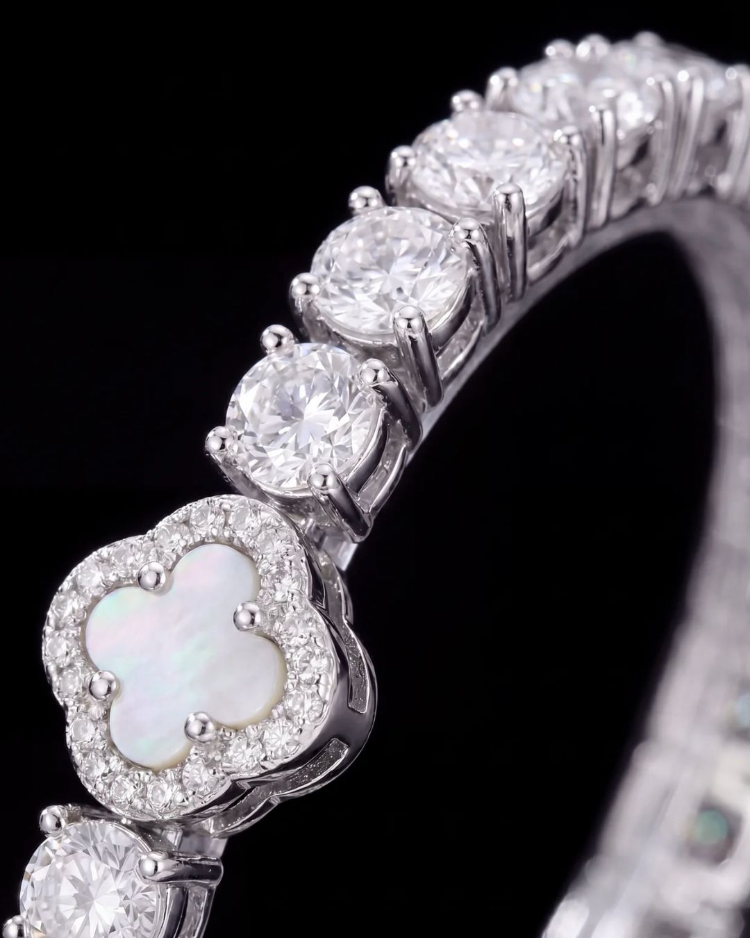 Clover Bracelet | Nacre Silver 6