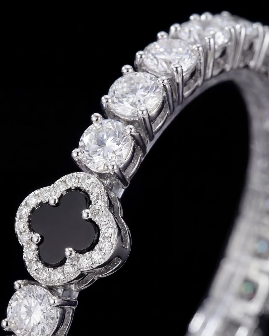 Clover Bracelet | Onyx Black Silver 5