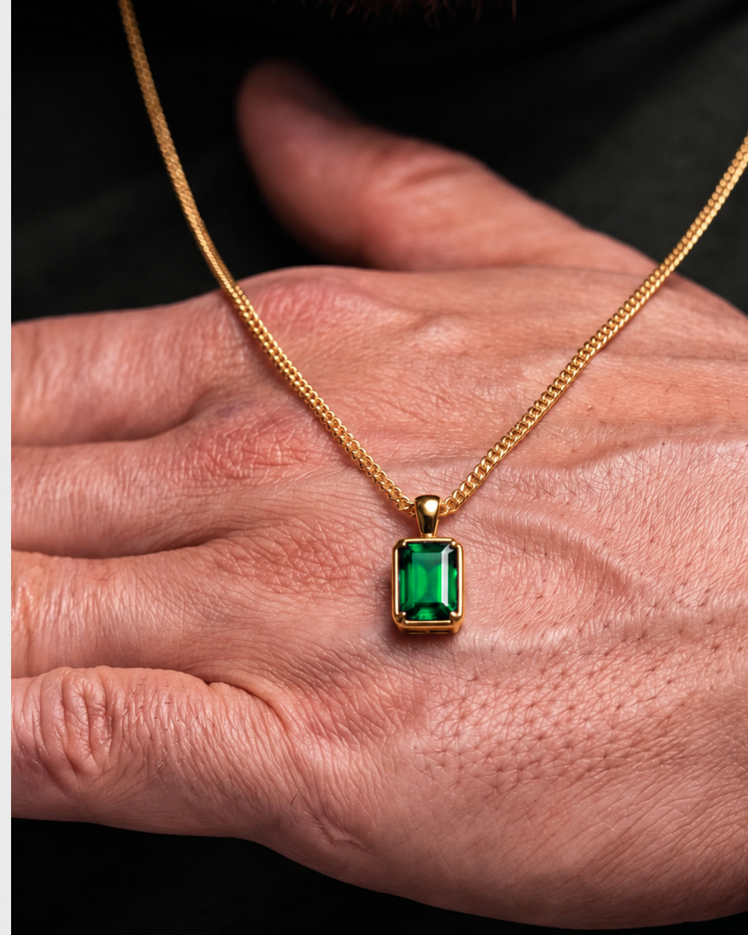 Emerald Pendant Necklace | 1 Carat 18K Gold 3