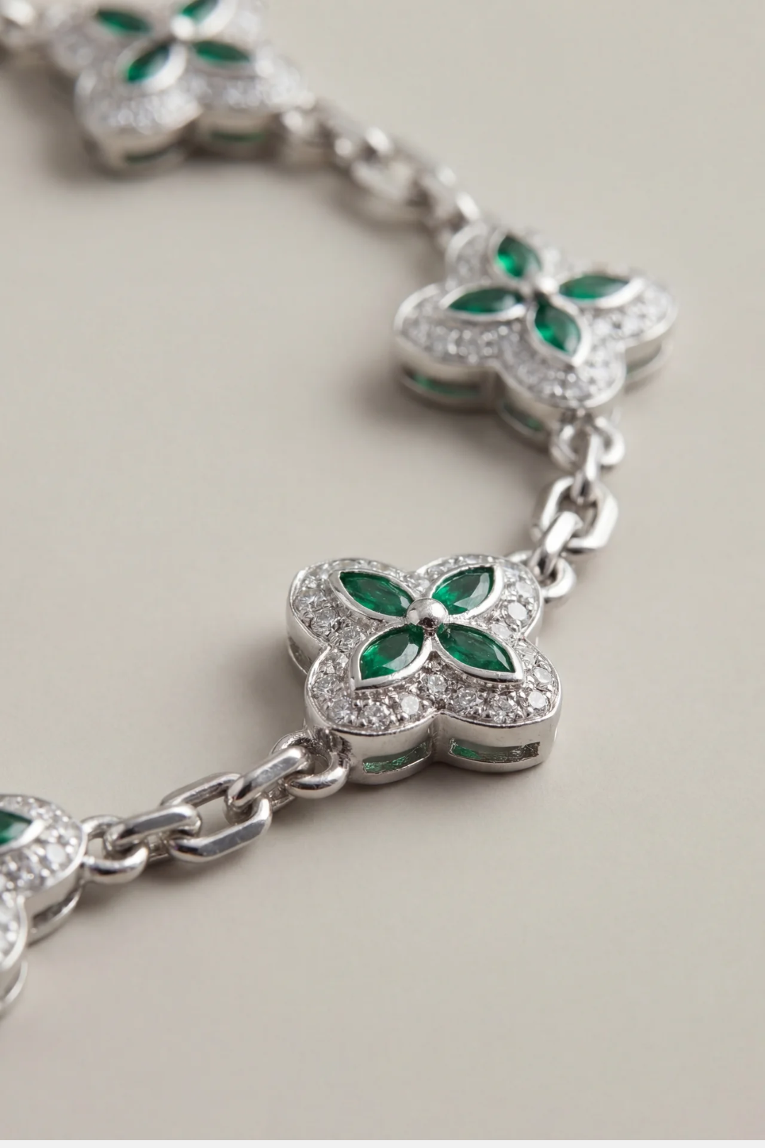Green Flower Bracelet 4