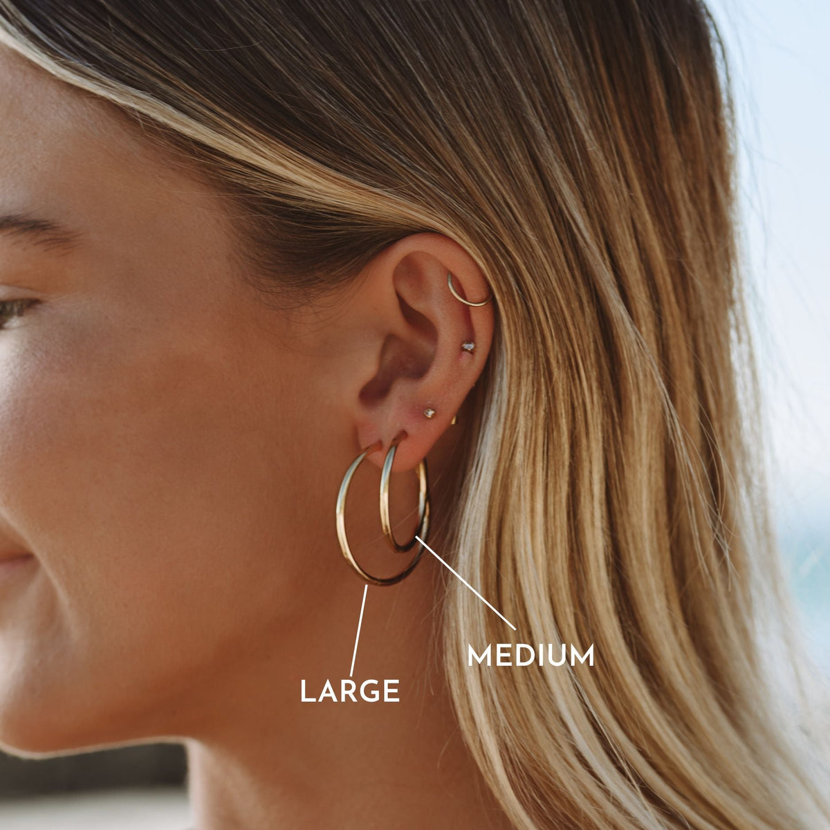 Thin Hoop Earrings 2