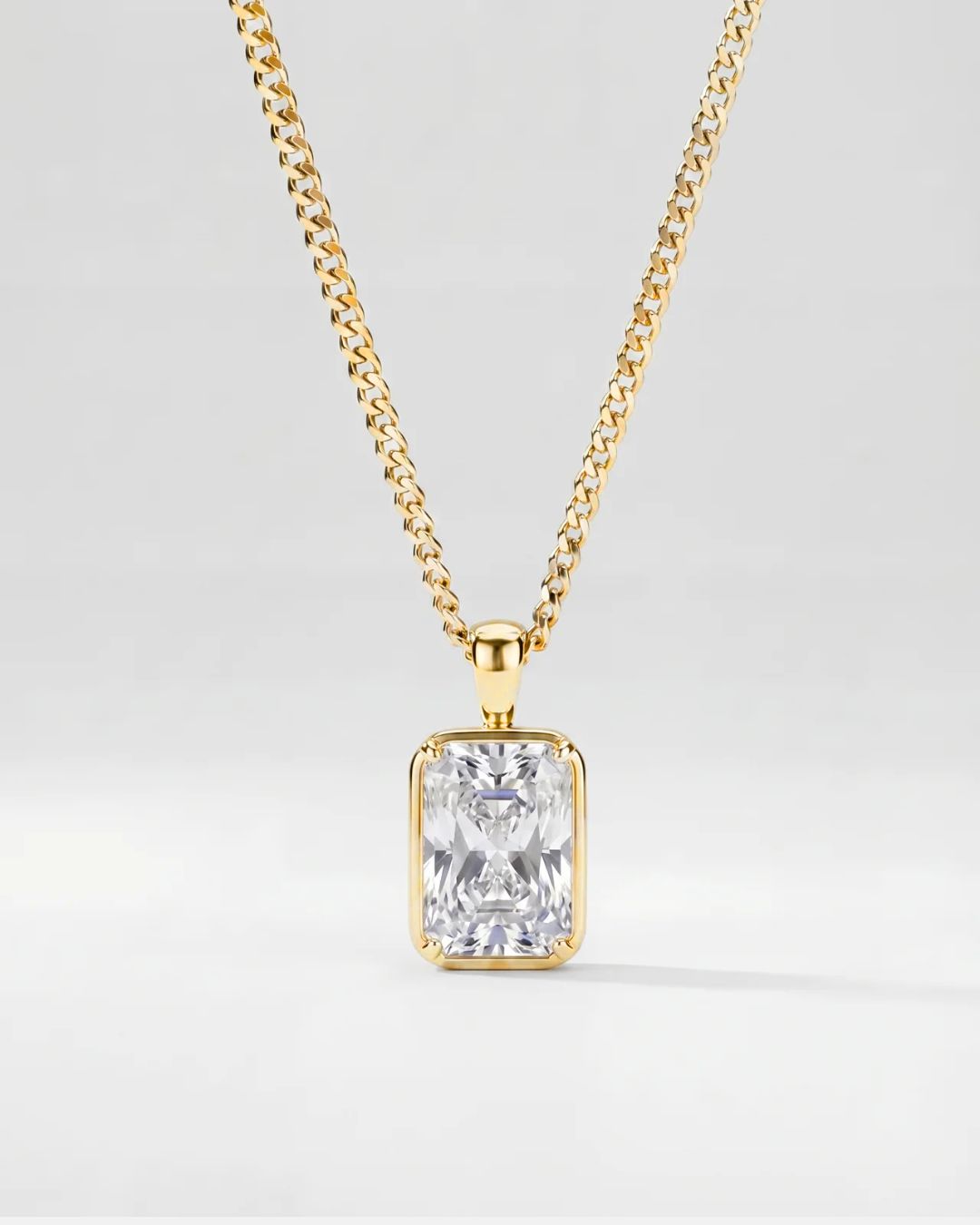 Moissanite Pendant Necklace | 2 Carat 18K Gold 7