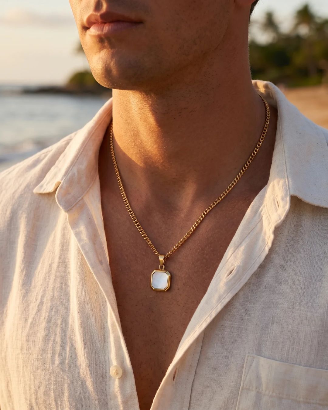Mother of Pearl Pendant Necklace | Gold 2