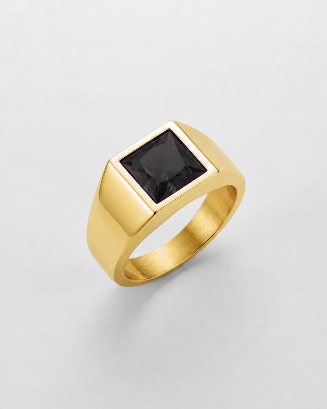 Onyx Ring | Gold 3