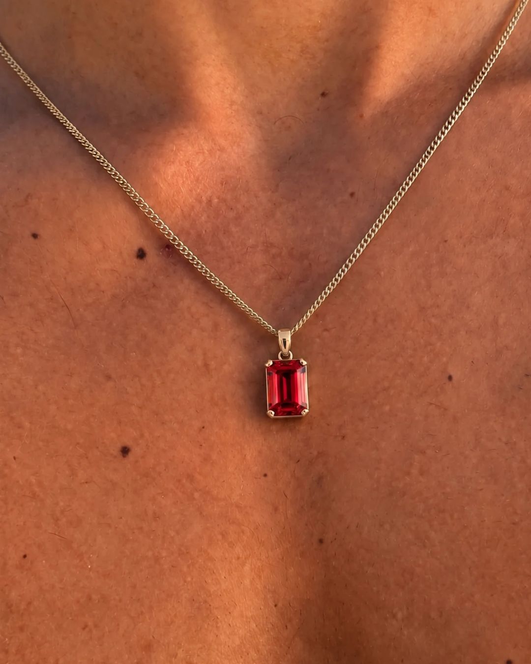 Ruby Pendant Necklace | 2 Carat 18K Gold 7