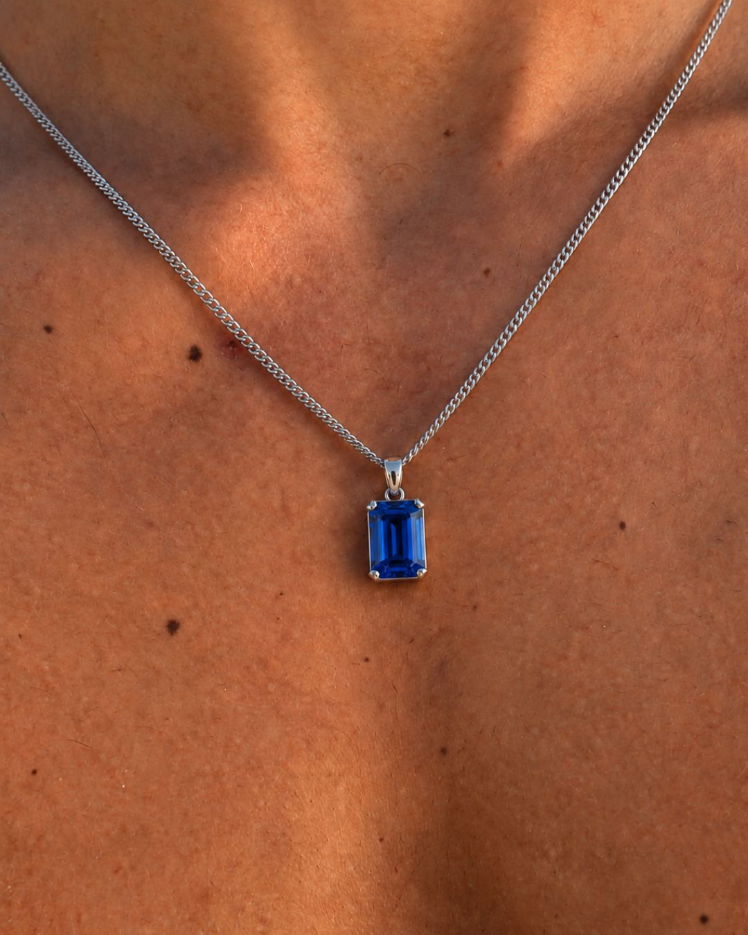 Sapphire Pendant Necklace | 2 Carat 5