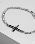 Eterna Cross Bracelet | Platinum 7