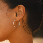 Thin Hoop Earrings 3
