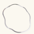 Chelsea Herringbone Necklace 9