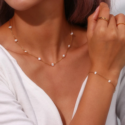 Laney Pearl Necklace 4