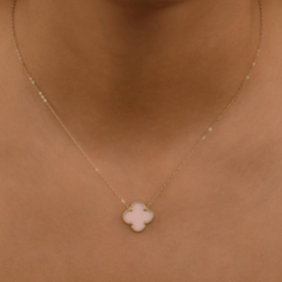 The Clover Necklace 15