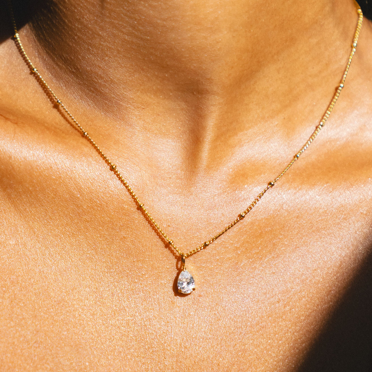 Astra Necklace 1