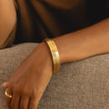 Linea Cuff 1
