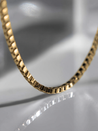 Box Necklace | 18K Gold 4