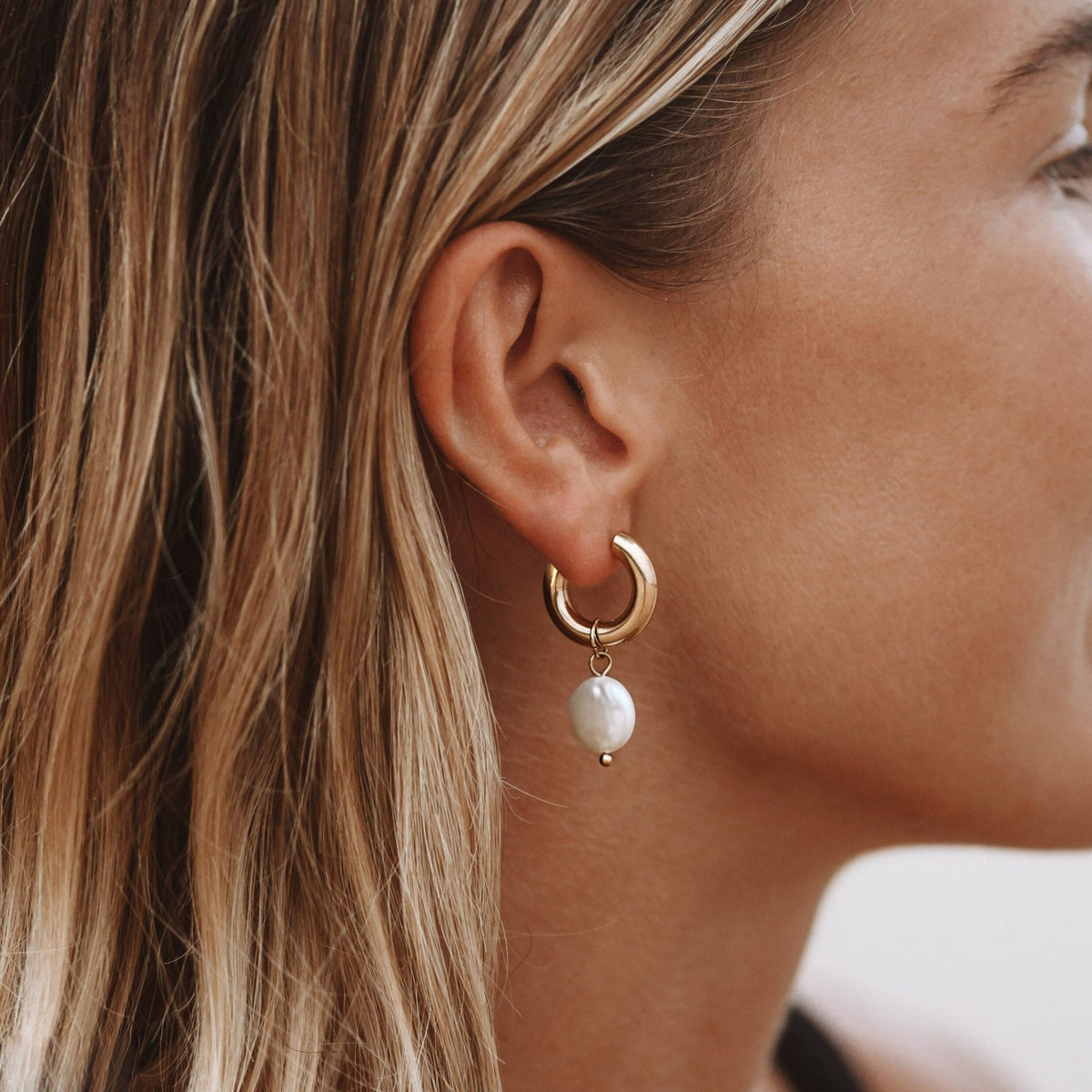 Chunky Pearl Hoops 1