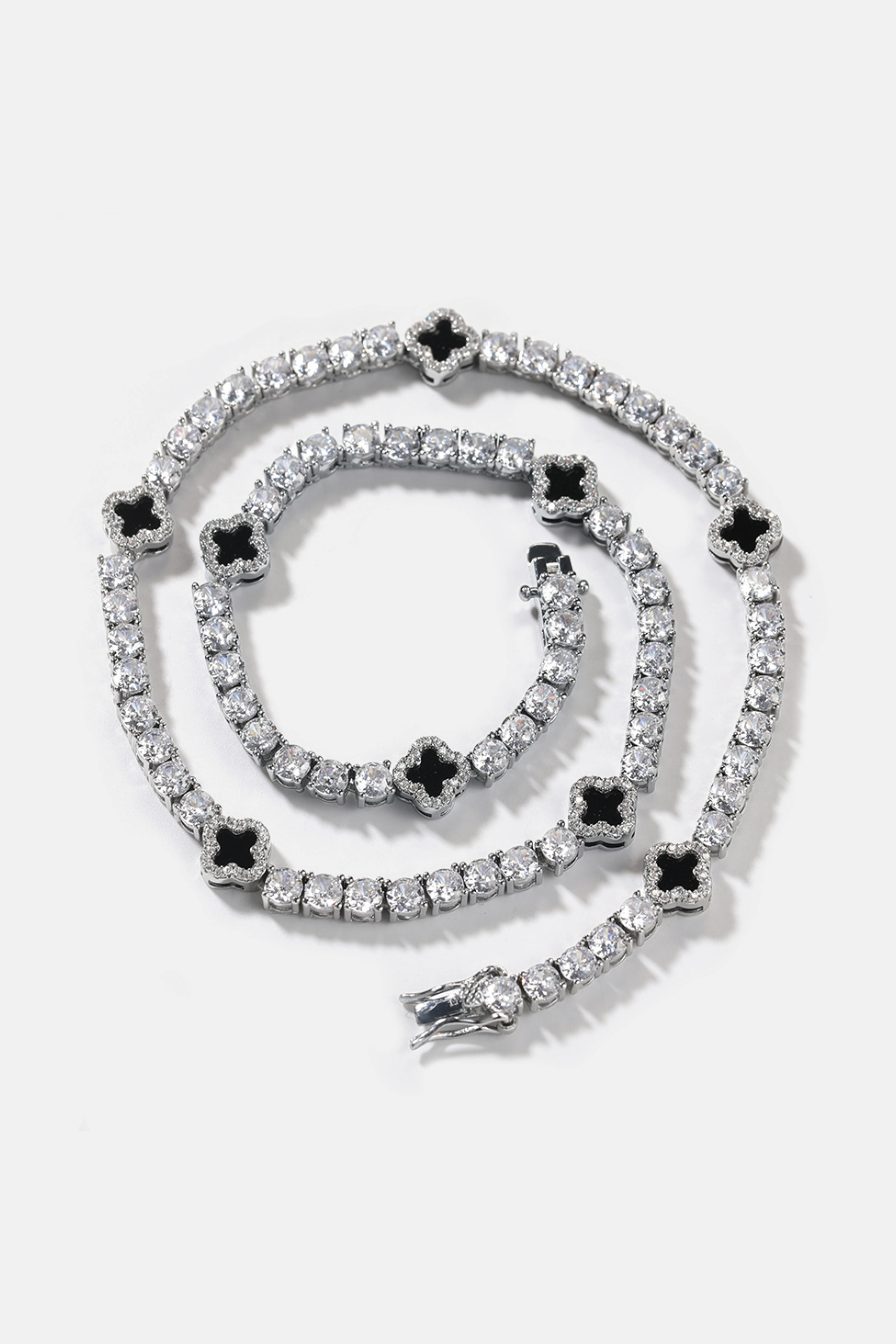 Clover Necklace | Onyx Black Silver 4