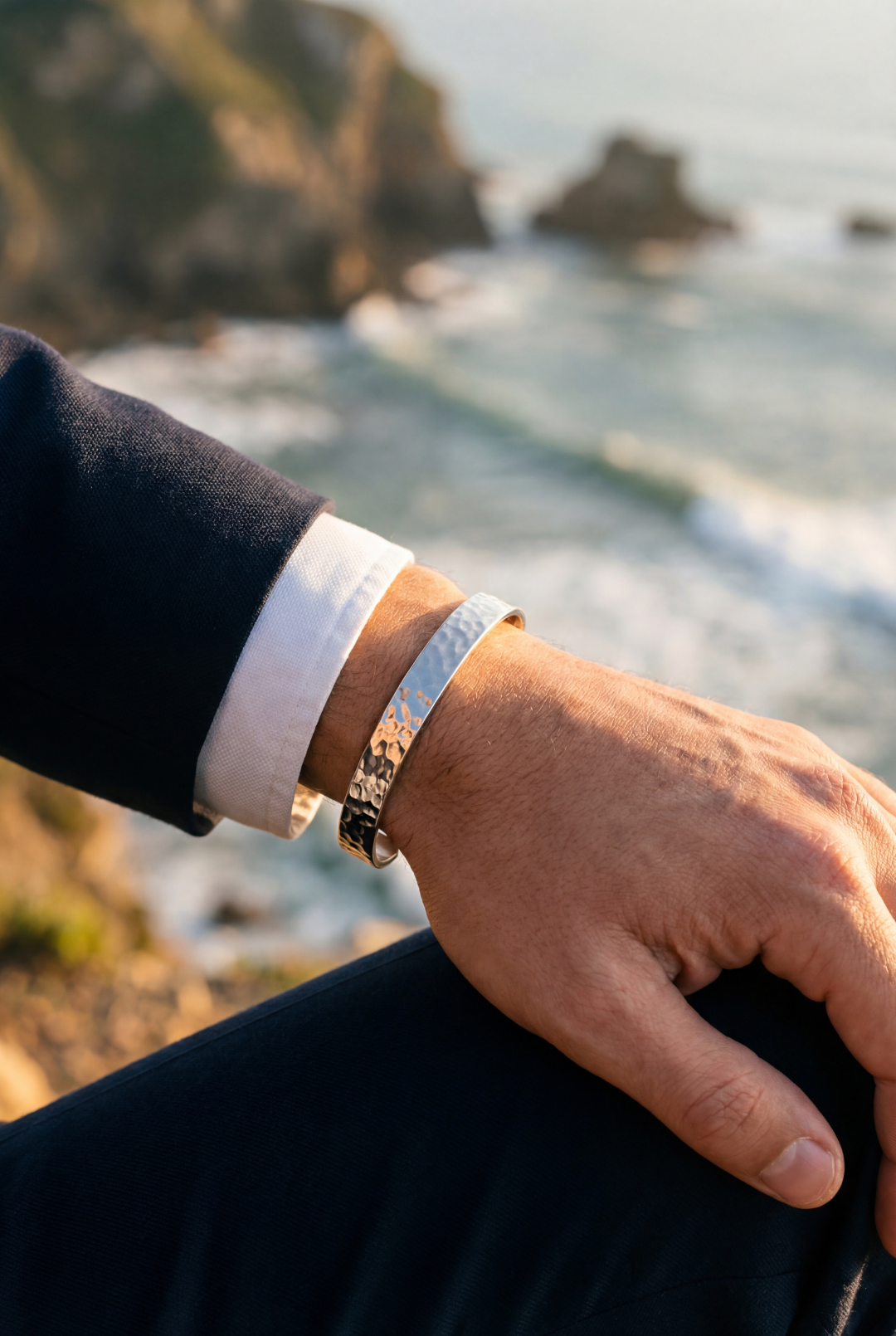 Costa Bruta Bracelet | Polished Steel 5