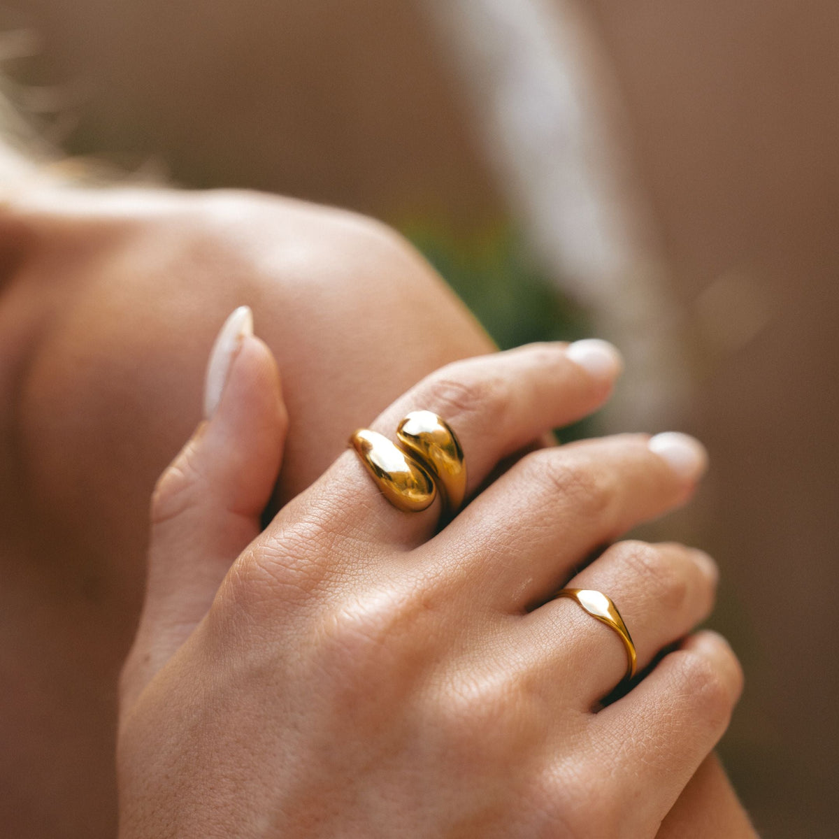 Double Twist Ring 11
