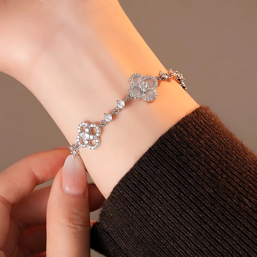 Sakura Clover Bracelet 5