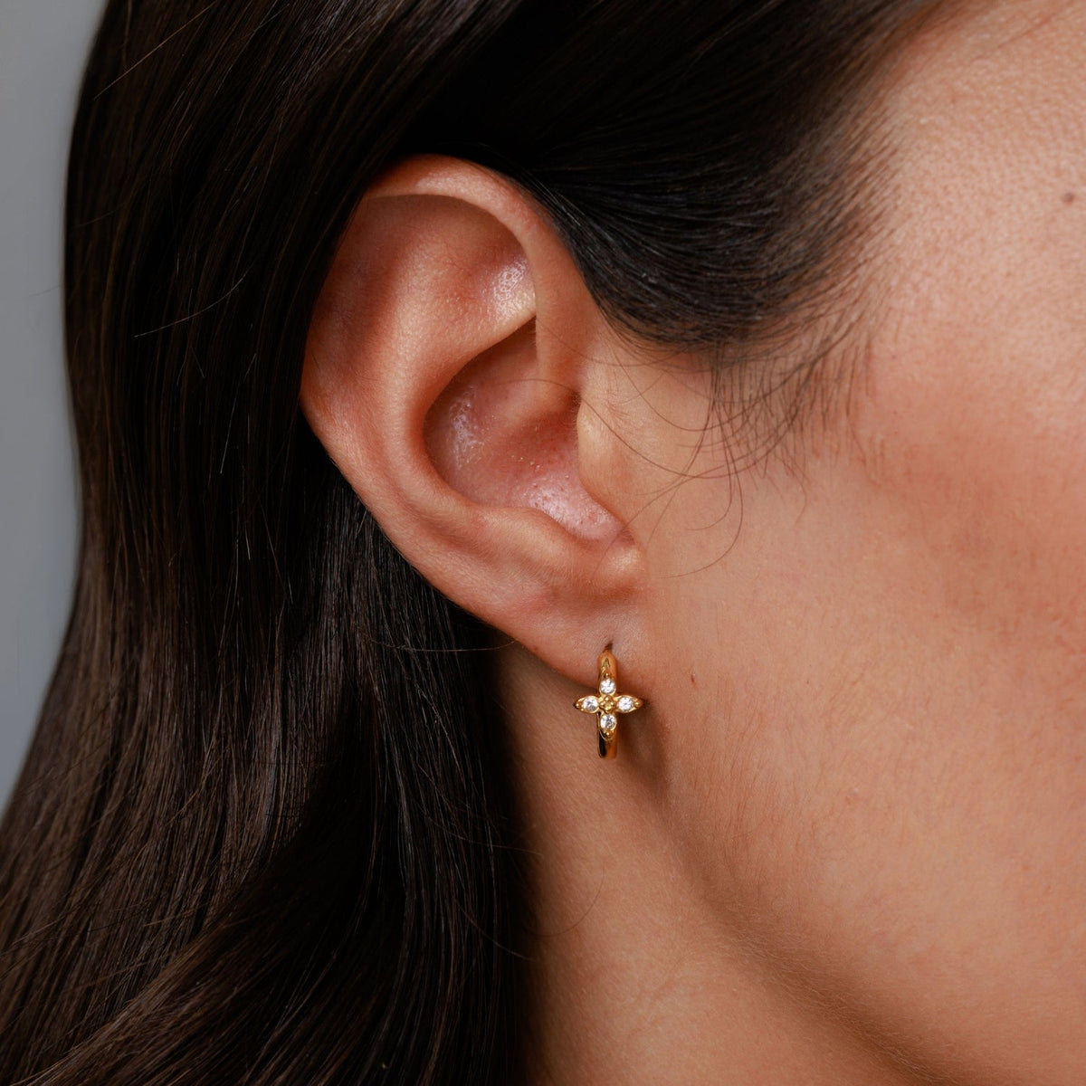 Daisy Hoops Earrings 2