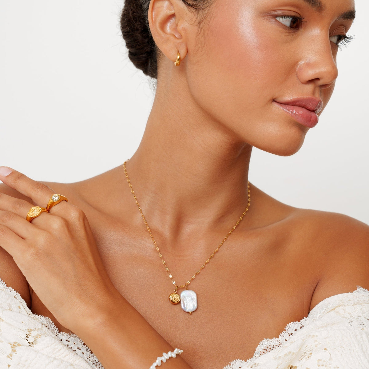 Seashell Cove Necklace 4