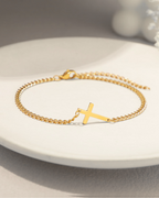 Eterna Cross Bracelet | 14K Gold 5