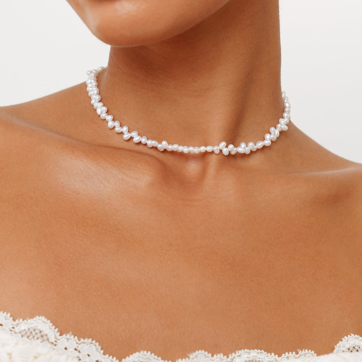 Dolce Choker 3