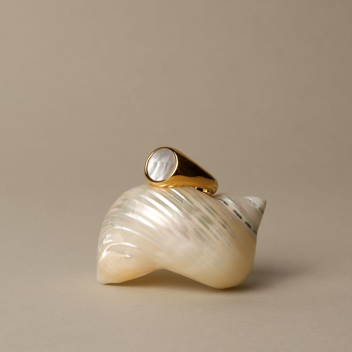Mother Of Pearl Ring 17