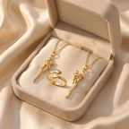 The Family Matching Set (2x Embrace Necklace + Gold Ring) 8