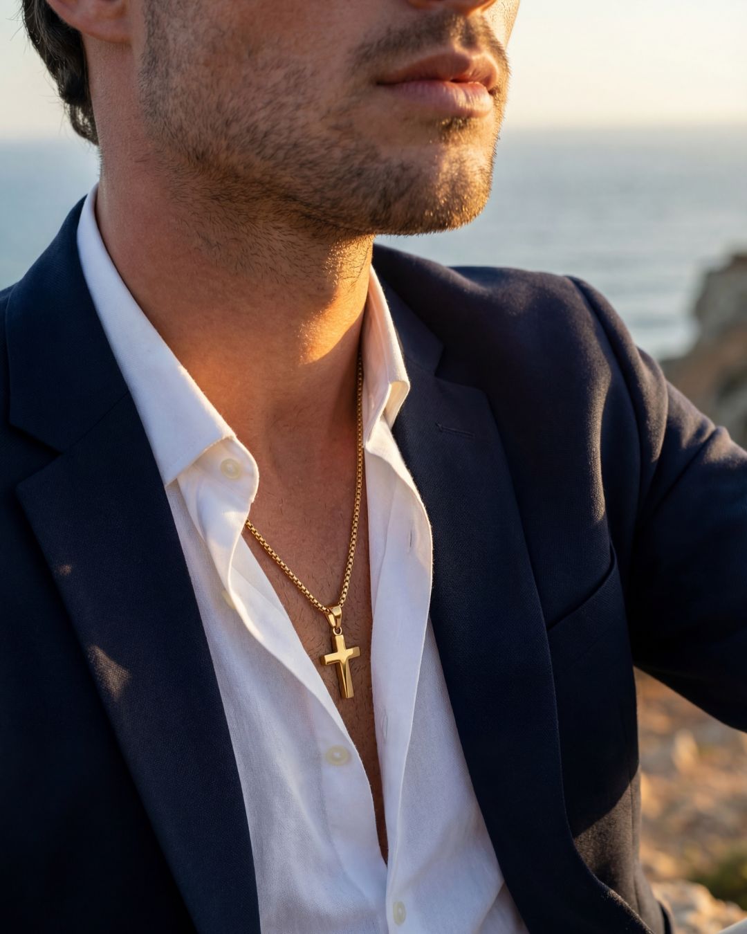 Minimal Cross Necklace | Gold 3