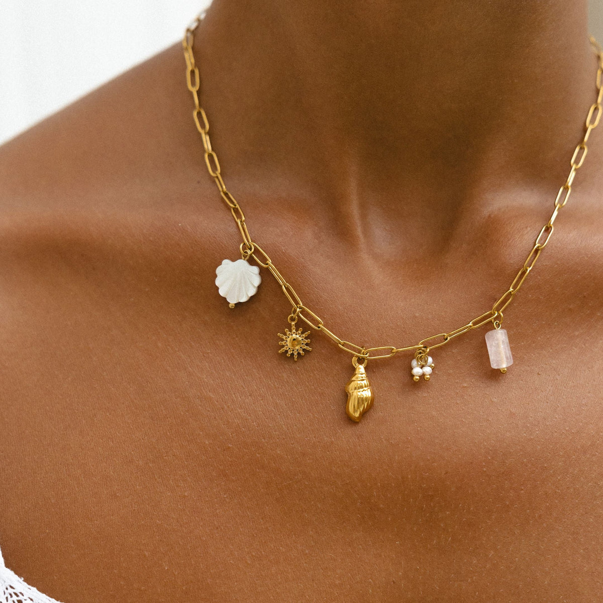 Capri Choker 5