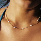 Dainty Gold Pearl Choker 4