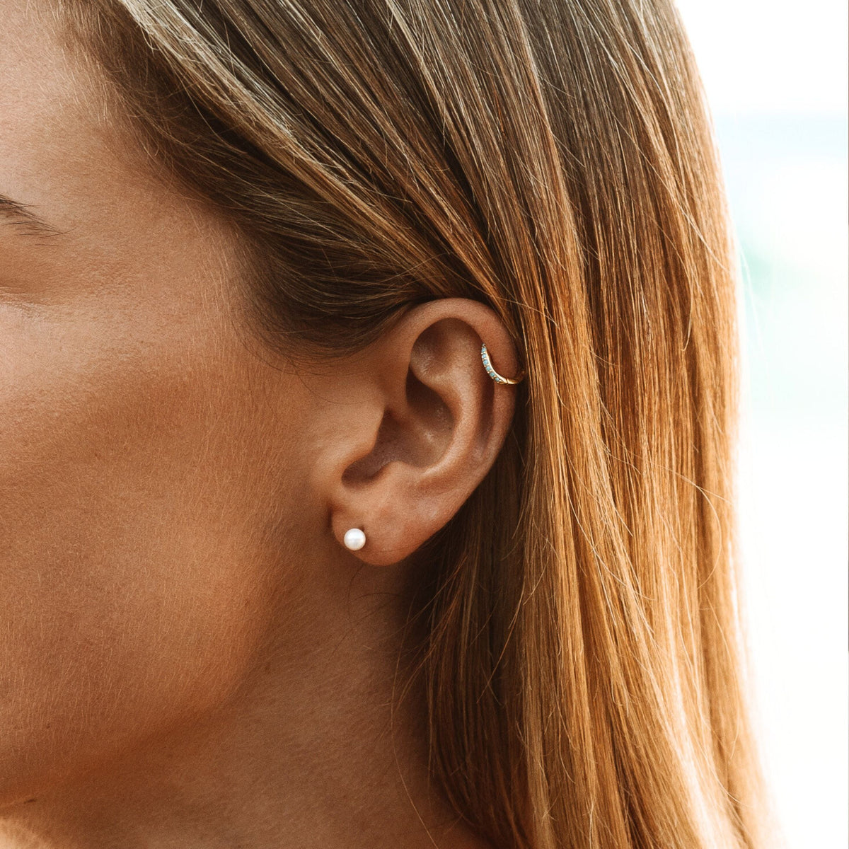 Pearl Stud Earrings 3