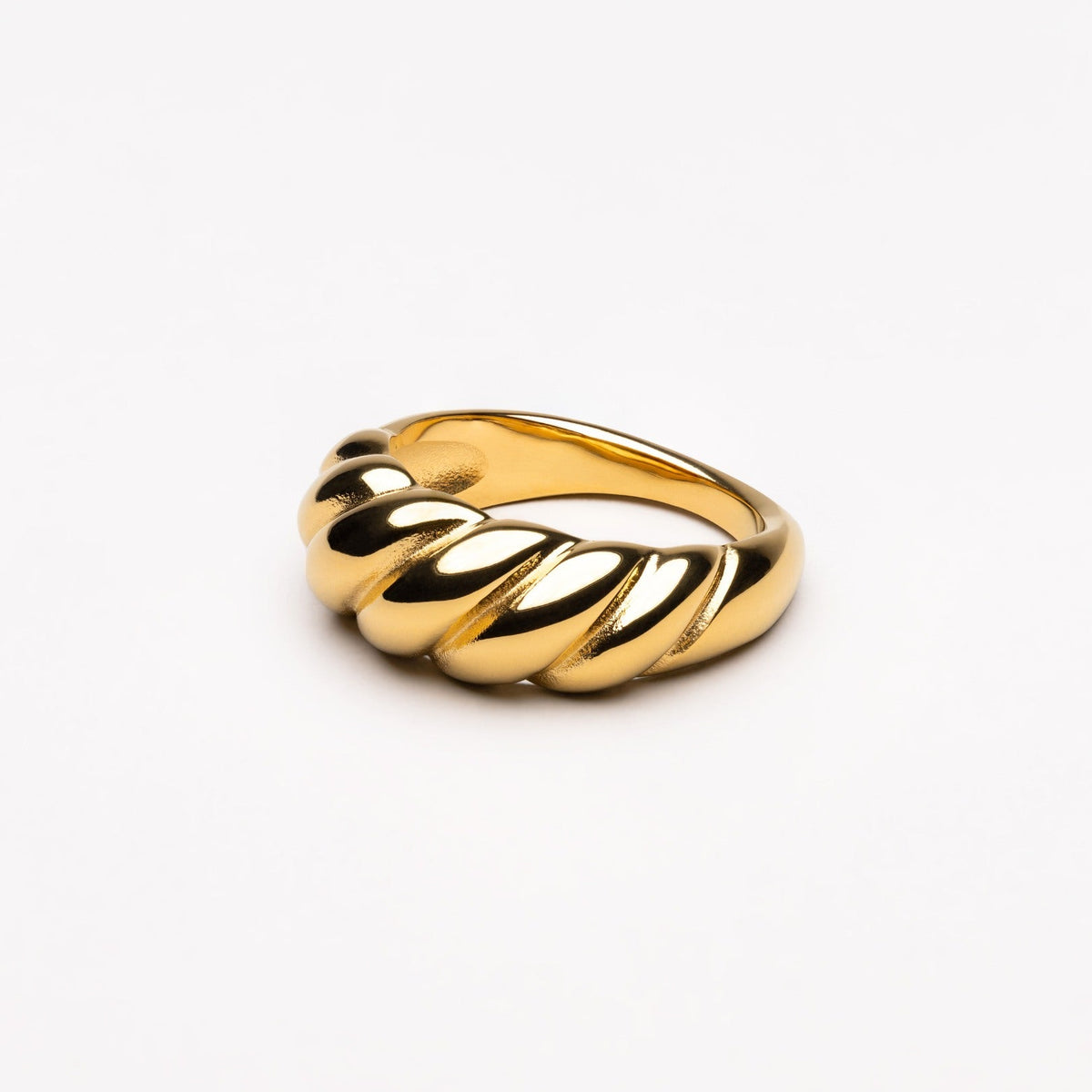 Croissant Ring 1