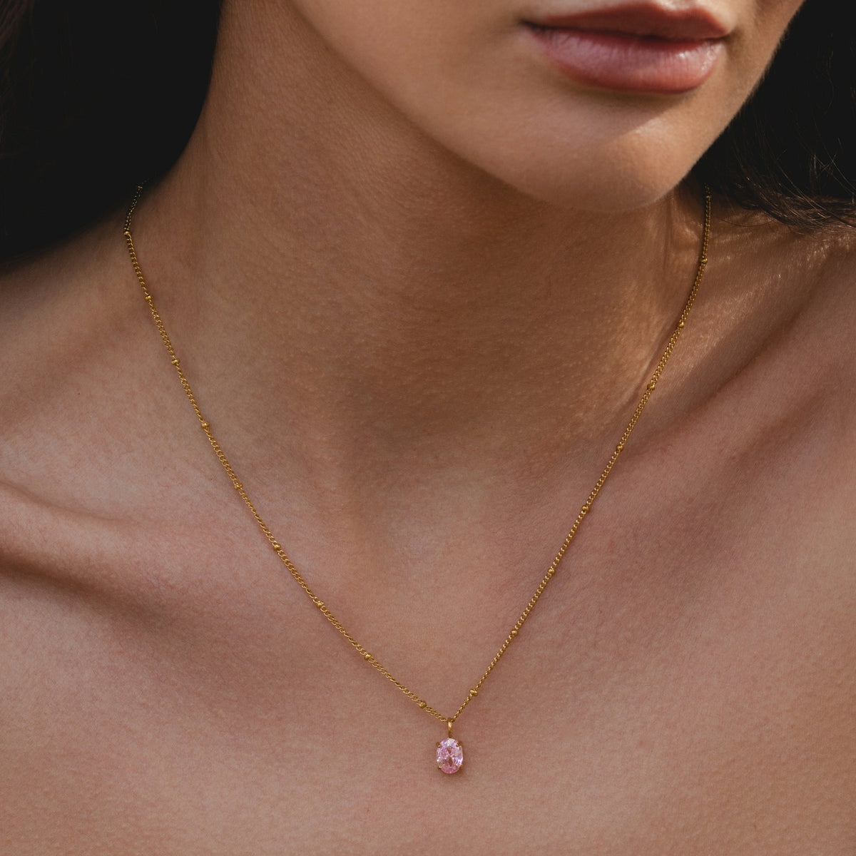 Rosé Necklace 2
