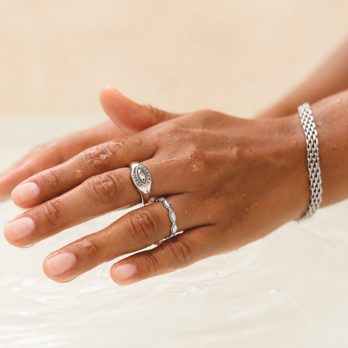 Aphrodite Ring 8