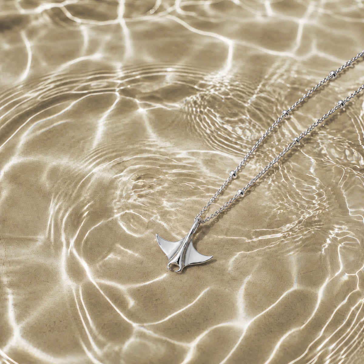 Manta Necklace 11